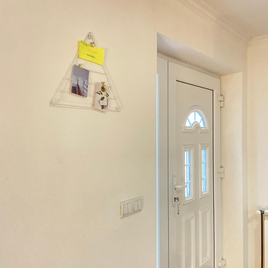 Surčin Apartment Ledine Bagian luar foto